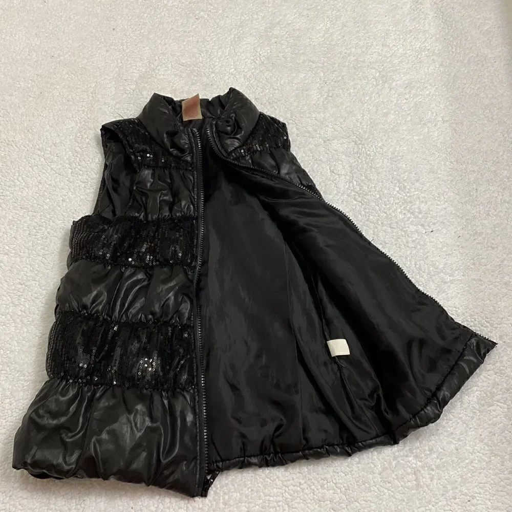 Girls Black Puffer Vest(Size Large 10-12)